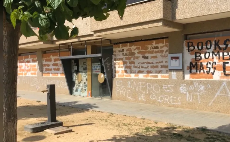 ERC-JuntsxPineda reclama la represa de les obres de la Biblioteca de Poblenou