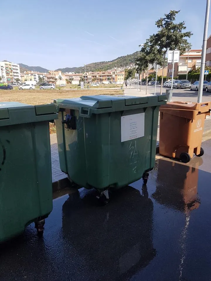 Campanya de neteja de contenidors de Pineda