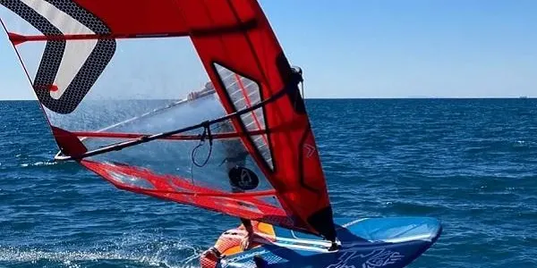 Massa obstacles per a Àlex Martí en la Copa d’Espanya d’IQFoil