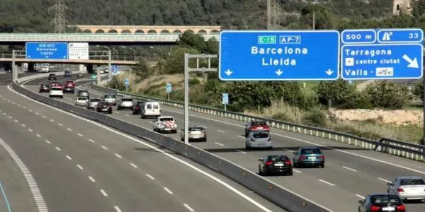El Congrés aprova no prorrogar les concessions de les autopistes AP-2 i AP-7