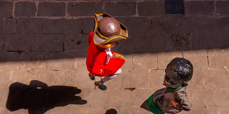 Un pla zenital del ball de nans d'Antoni Chaparro guanya el vuitè Concurs de fotografia de la Festa Major de Solsona