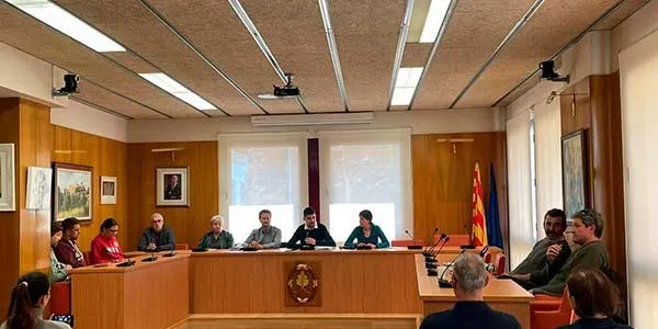 Tècnics i responsables de Costes determinen que una aportació de sorra no hauria salvat el Voramar