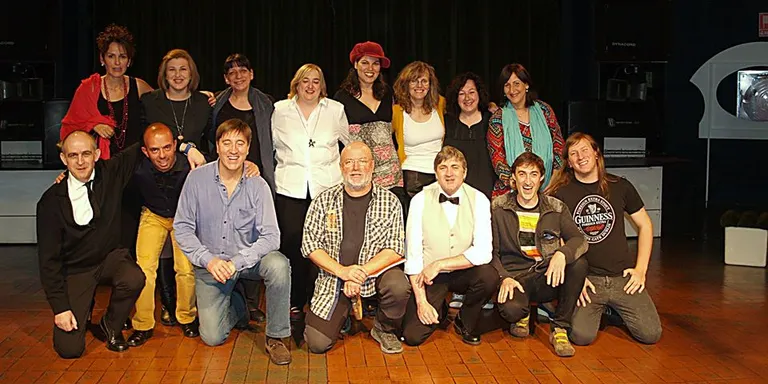 Ple a les representacions de 'Malalts d'Amor' de Quin Xou Teatre i La Fusteria