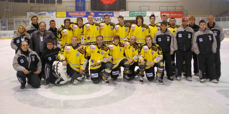 El Puigcerdà guanya la seva onzena Copa del Rei d'hoquei gel