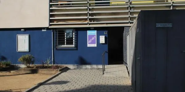 L’Escola d’Adults d’Altafulla vol saber si hi ha demanda per impulsar un curs intensiu d’alfabetització digital