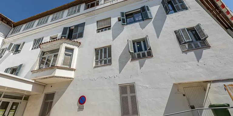 Cribratge a llarga estada de l'Hospital de Calella després de registrar 2 positius entre els ingressats
