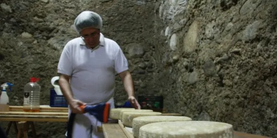 Embotits Estamariu i la Mas d'Eroles creen un nou formatge