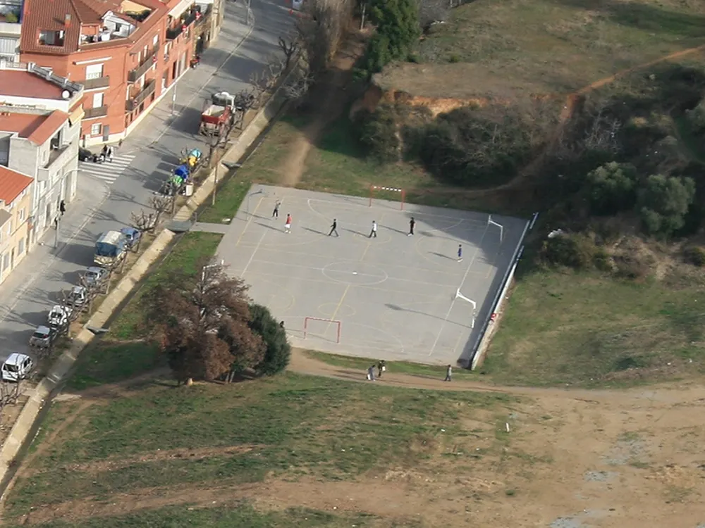 La pista del carrer Mallorca a Ca n'Oriol