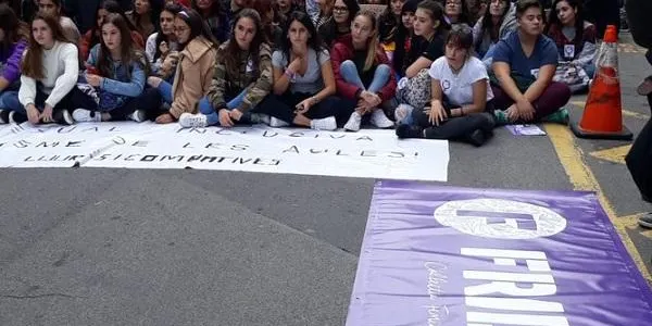 L’Institut d’Altafulla s’ha sumat aquest dimecres a la vaga del Sindicat d'Estudiants contra el masclisme a les aules