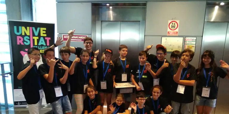 Doble èxit de l'Escola Albert Vives de la Seu a la World Robot Olympiad de Lleida