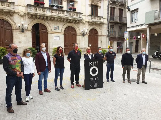 Les dues colles dels Xiquets de Valls enlairaran un pilar de 5 per Sant Joan