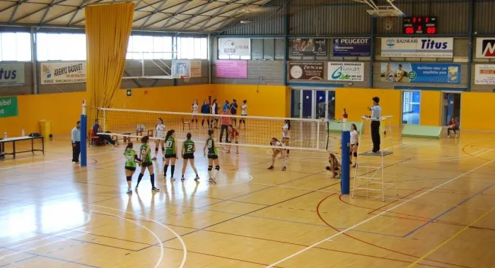 Foto: Primera divisió catalana sènior femenà de la temporada passada (Club Volei Arenys)