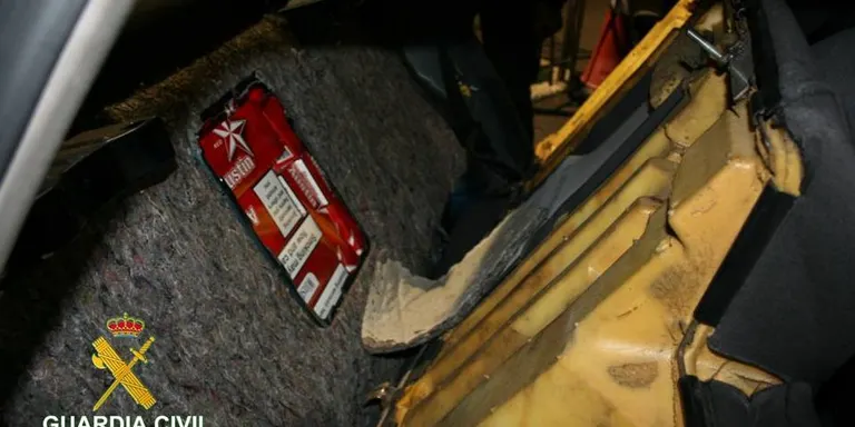 Comís de 3.000 paquets de tabac a Oliana