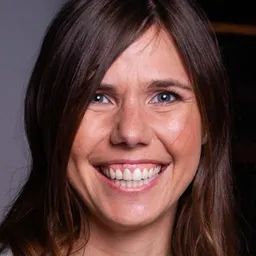 Entrevistes de la Plaça Mireia del 12/11/2020 — Fatiga pandèmica, por i dol: com gestionar les emocions en temps de Covid amb la psicòloga Laura Jiménez - episode art