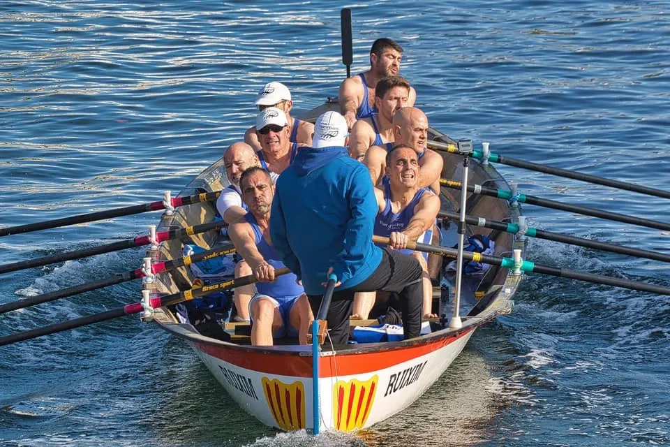 Grans resultats dels equips del Vent d’Estrop Cambrils al Descens pels canals d’Empuriabrava