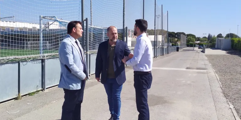El Secretari General de Cultura i Esports visita la zona esportiva, el mercat i el teatre-auditori de Cambrils