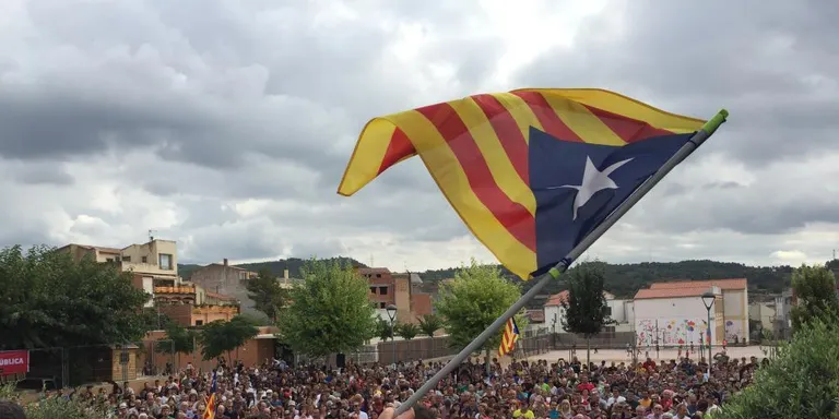 L’ANC d’Arenys de Mar aprova amb un 97,5% sumar-se a les llistes el 27S