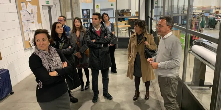 Alícia Romero (PSC) a Pineda: «Demanem a la Generalitat una borsa de 150.000.000 per dotar de recursos als Ajuntaments»