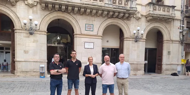 Els Xiquets de Valls alçaran castells dins la Sagrada Família en homenatge a Antoni Gaudí