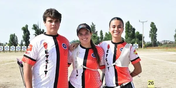 L’arquera Elia Canales es penja l’or per equips al III Gran Premi d’Espanya a Valladolid