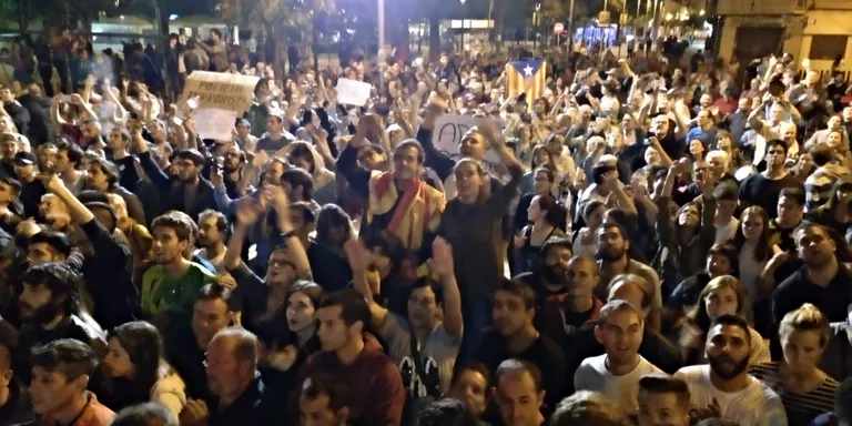 Marxa reivindicativa a Pineda i Calella pels fets del 3 d'octubre d'ara fa un any