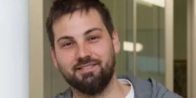 El Col·lectiu Ronda recorda que les vacances han de ser pactades per empresa i treballadors