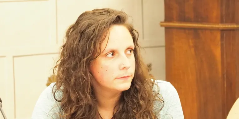 Sílvia Iscla pren possessió del càrrec de regidora a l'Ajuntament de la Seu d'Urgell