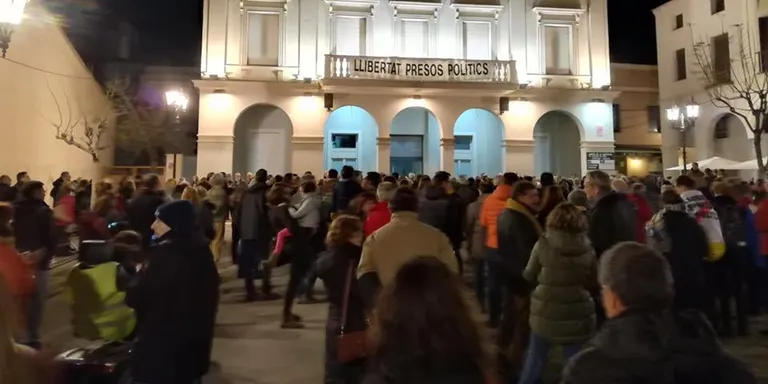 Concentració multitudinària per demanar la llibertat dels polítícs i líders polítics empresonats