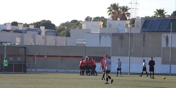 Mohamed Boulahya dona la victòria al Creixell davant el filial del Segur (5-4)