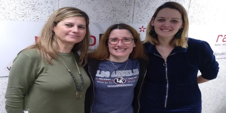 ROSANA MARTÍN & JÚLIA BETRIAN - Escola Pau Casals i Filmoteca de Catalunya - Activitat "Cineastes a l'escola"
