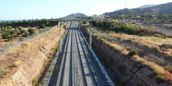 Empresaris catalans i valencians se citen a Tarragona per reclamar el Corredor del Mediterrani