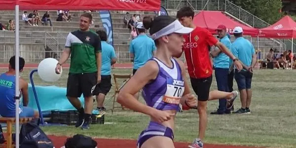 La veïna de la Riera de Gaià, Júlia Suárez, subcampiona de Catalunya dels 5.000 metres marxa Sub 20