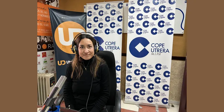 COPE Utrera (98.1 FM) se hace eco del éxito de la ‘I Muestra del dulce de convento de las Madres Carmelitas’