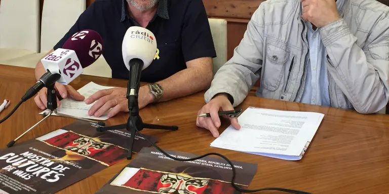 Valls exalça la diversitat cultural amb la 3ª Mostra de Cultures
