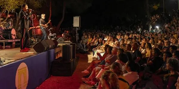 Un acte previ i vuit concerts omplen el programa de la novena edició de l’Estiu a la Pedrera de Roda de Berà