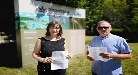ACUERDO ENTRE CONECTA BIDASOA Y TXINGUDI RADIO