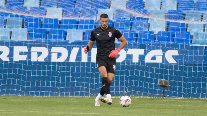 El Girona presenta al seu nou porter Arijanet Muric