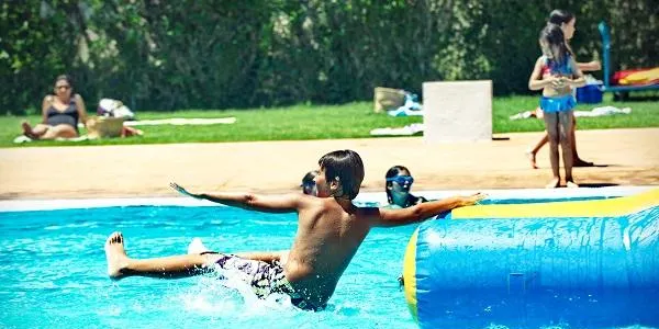Altafulla ja gaudeix de la piscina municipal