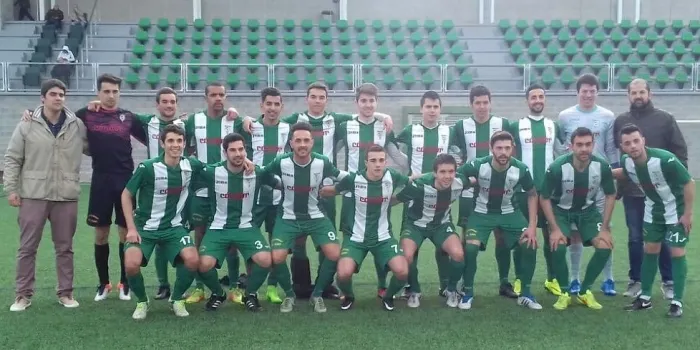 El primer equip del Club Futbol Arenys ‘salva’ la categoria