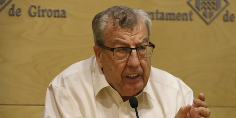 Mor l’escriptor, historiador i polític Joan Domènech Moner