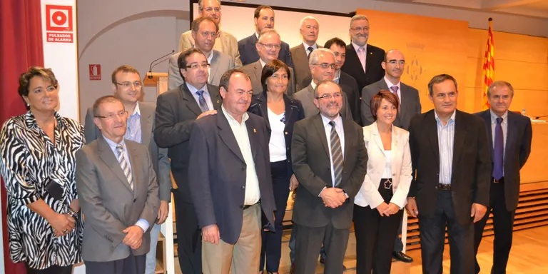 Reñé es reuneix amb els presidents dels Consells Comarcals