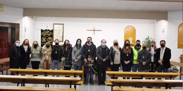 Entrega de medalles als nous membres de la Confraria de Poblenou