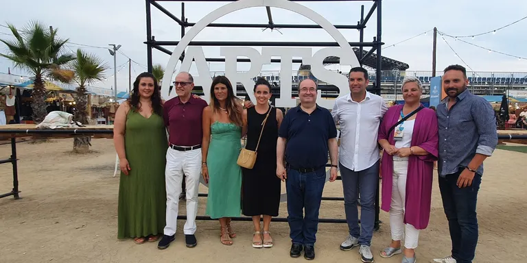 El ministre de Cultura i Esports, Miquel Iceta visita Arts d'Estiu i dona suport al festival pinedenc