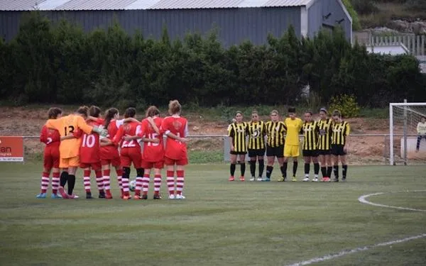 El Sènior Femení del CE Altafulla cerca la primera victòria al Joan Pijuan davant la Selva del Camp