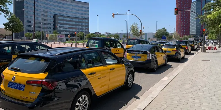 Els Mossos detenen un jove a Cambrils que va mossegar un taxista per no pagar una carrera