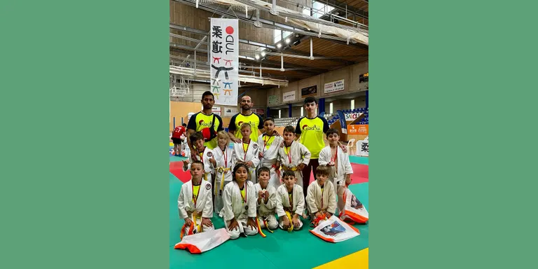 El Club Gladius Constantí s’emporta dos ors en la seva participació en el Campionat de Judo Vila de Salou