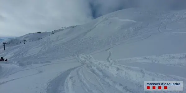 Dues persones ferides lleu en una petita allau fora de les pistes d'esquí de Baqueira