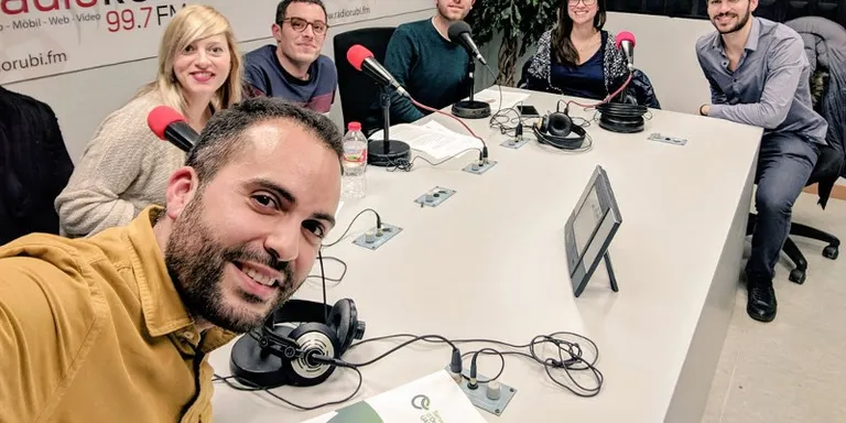 El programa La Vida en Rosa opta als premis Radio Associació 2019