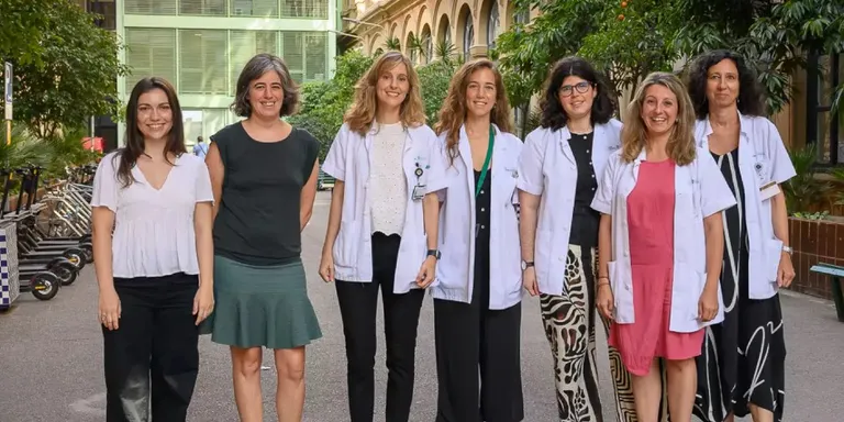 Relacionen la degeneració d'una regió cerebral amb la severitat de l'Alzheimer