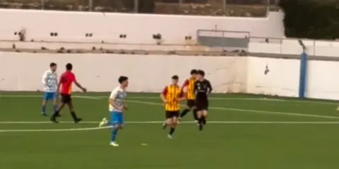 Dura derrota de la UDT contra el Sant Pere i Sant Pau (0-4)